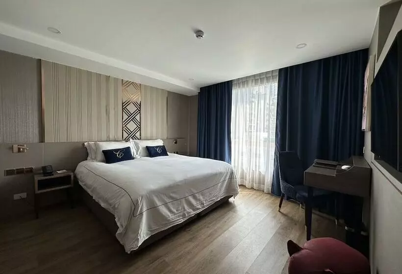 ホテル Glow Sukhumvit 5