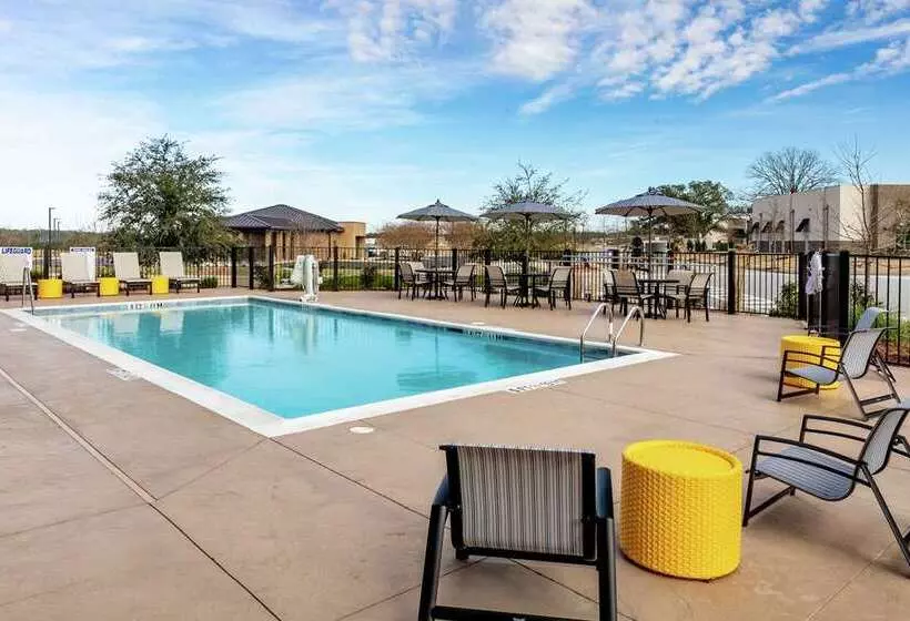 هتل Hampton Inn & Suites Columbia Killian Road