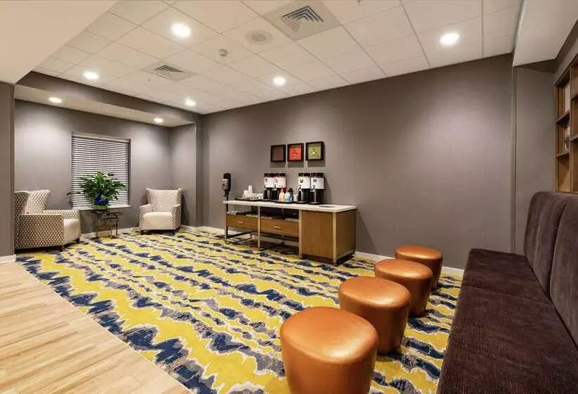 هتل Hampton Inn & Suites Columbia Killian Road