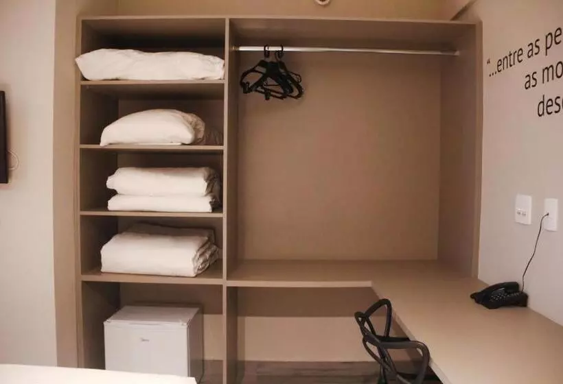 ホテル Ibis Styles Itauna