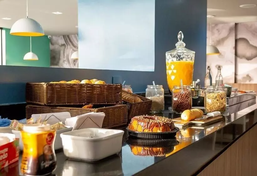 ホテル Ibis Styles Itauna