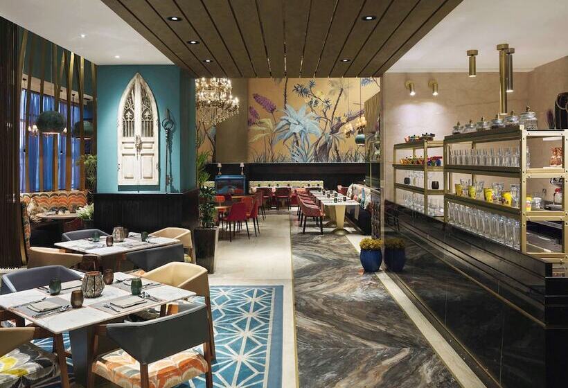 Mövenpick Hotel Tahlia Jeddah