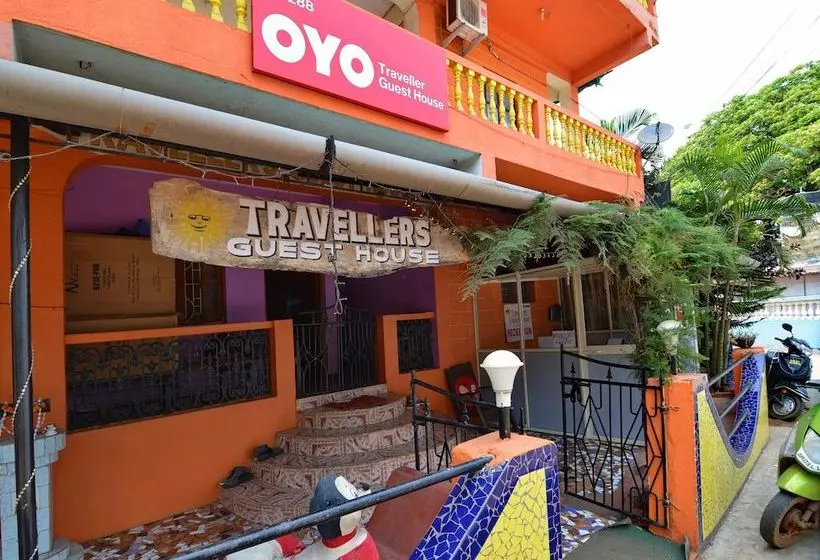 ホテル Traveller Guest House (tito’s Lane)