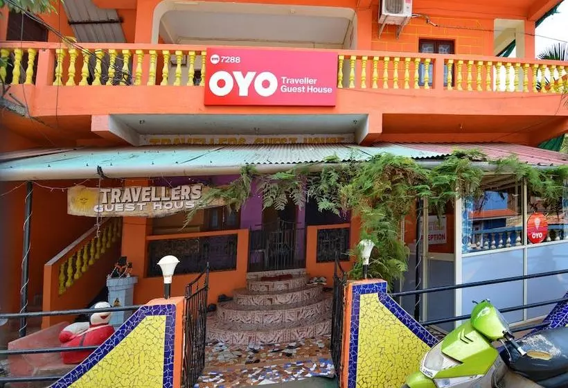ホテル Traveller Guest House (tito’s Lane)
