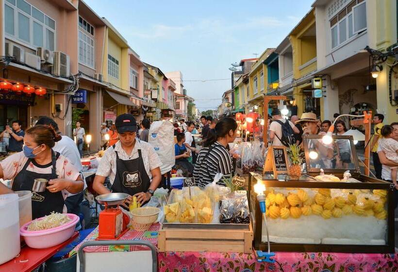 Phoenix Hotel Karon Beach