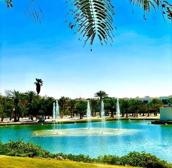 هتل Retaj Salwa Resort & Spa