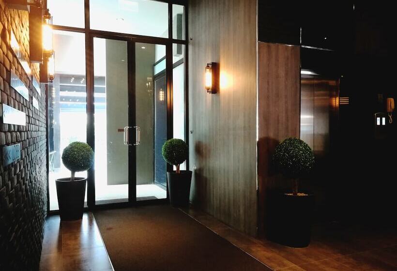 בית מלון כפרי S Hadyai