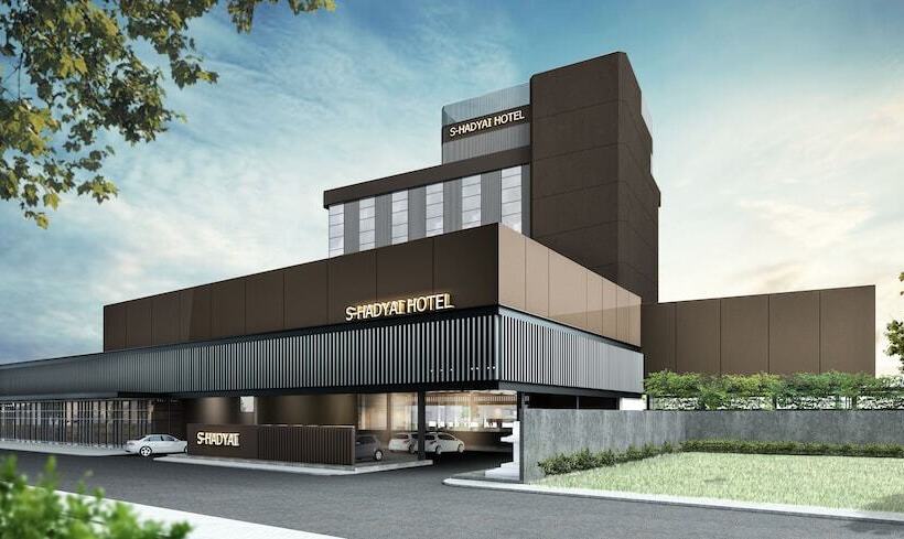 בית מלון כפרי S Hadyai