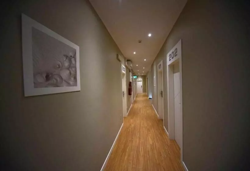 هتل Villa Edda