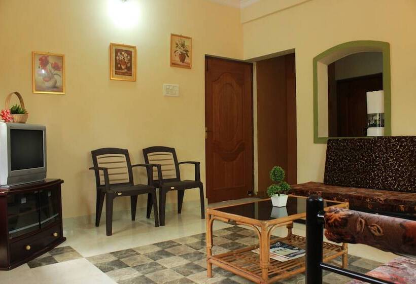 פנסיון Oyo Home 9358 Designer 1bhk