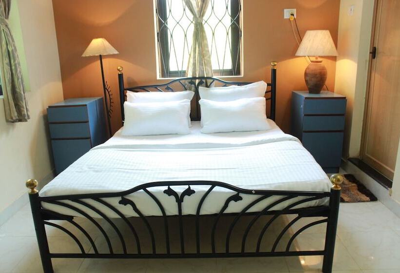 פנסיון Oyo Home 9358 Designer 1bhk