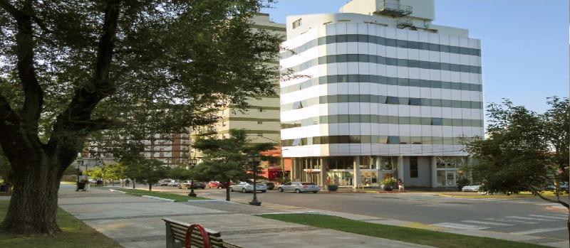 Plaza Suites Campana