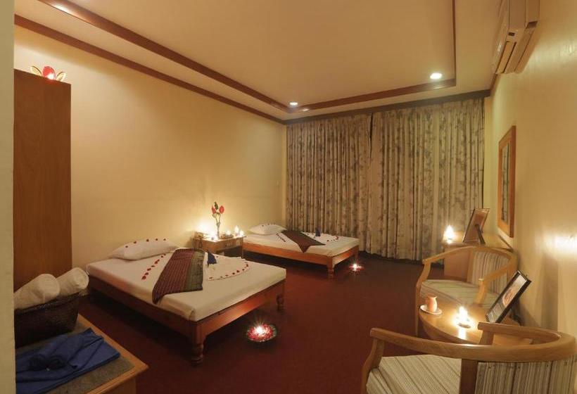 Amazing Kengtong Resort