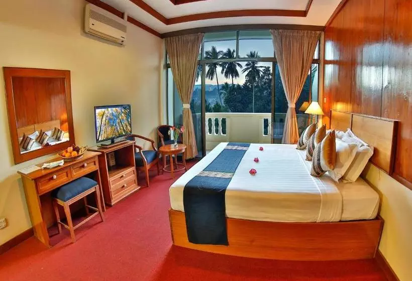 Amazing Kengtong Resort