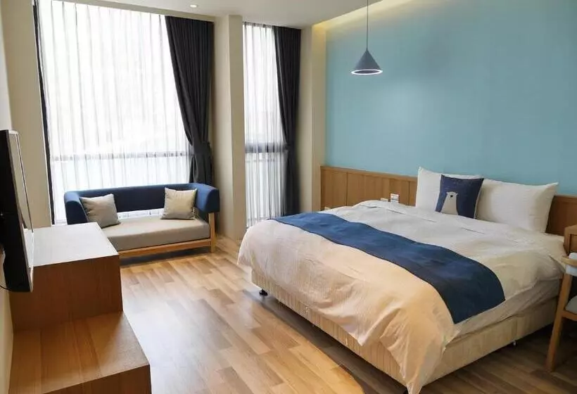 تختخواب و صبحانه See Moon Homestay