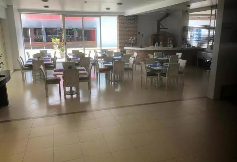 Hotelli Barante Suites