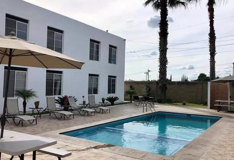 Hotelli Barante Suites