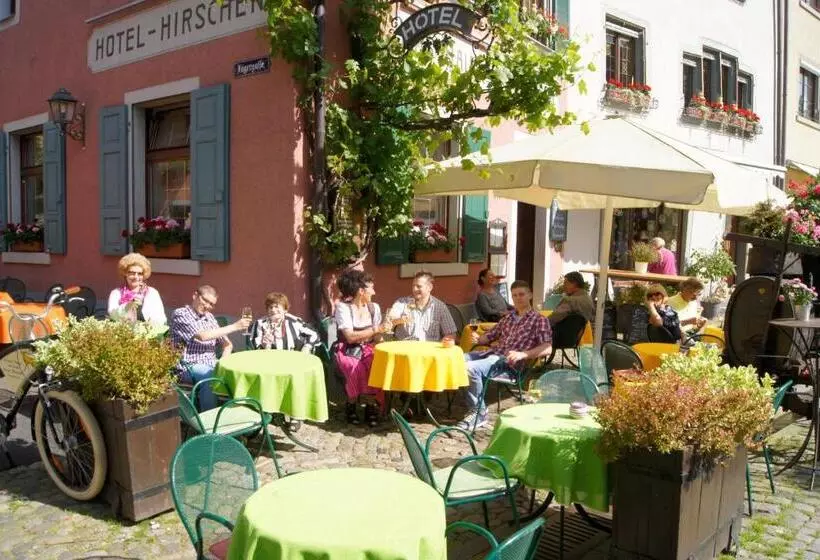 Hotelli Gasthaus Zum Hirschen