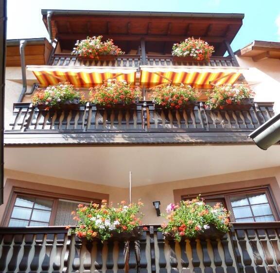 Hotel Gasthaus Zum Hirschen