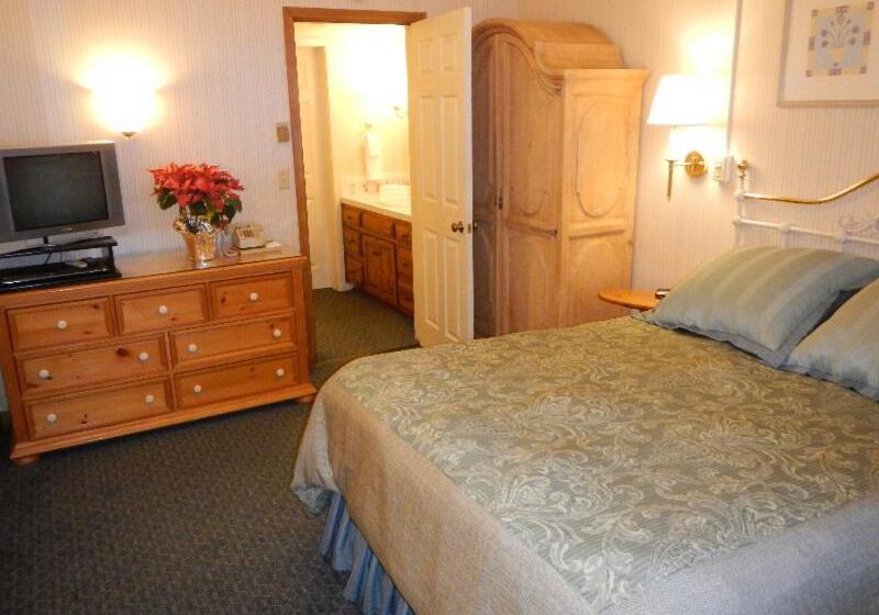 فندق Getaways At Olympic Village Inn