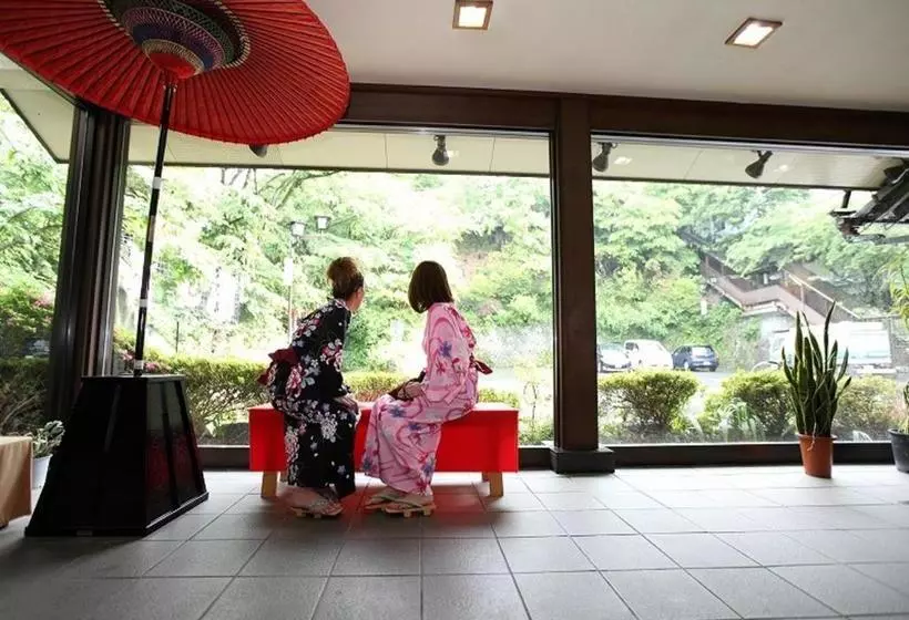 Hotelli Ikaho Syusuien