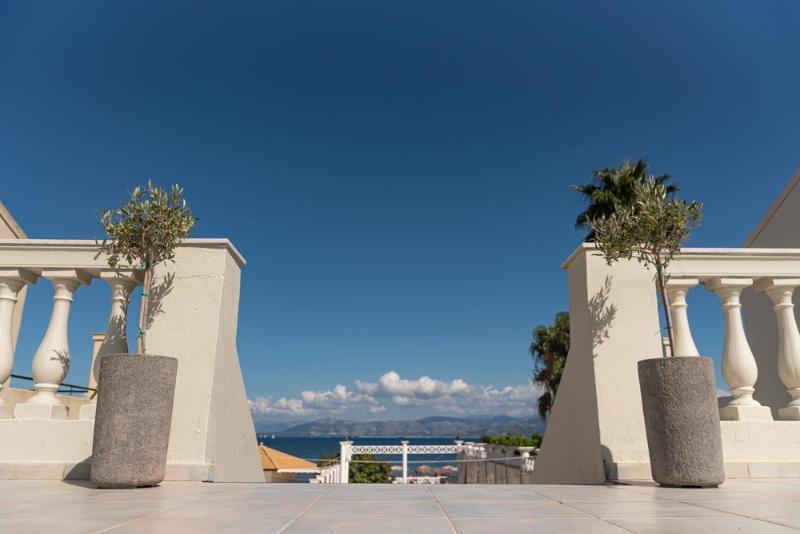 בית מלון כפרי Olive Grove Beachfront