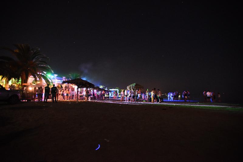 בית מלון כפרי Olive Grove Beachfront