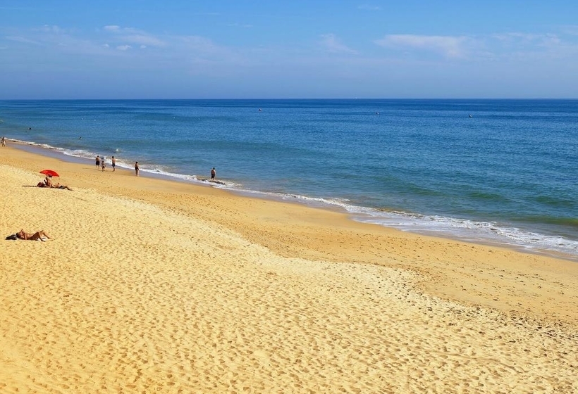 Отель Parque De Campismo Orbitur Quarteira