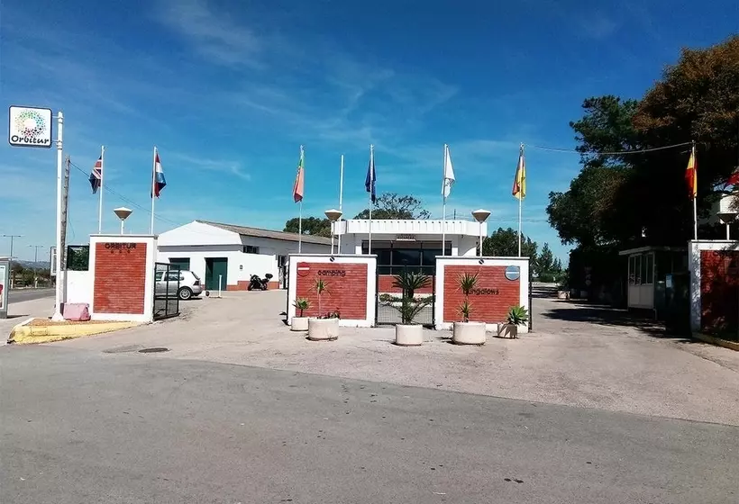 ホテル Parque De Campismo Orbitur Quarteira