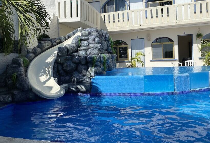 فندق Playa De Oro   Enfrente De Wtc Y Plazas Comerciales