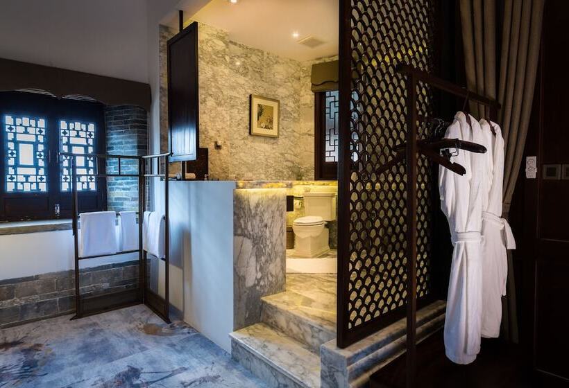 בית מלון כפרי Silver Chest Boutique