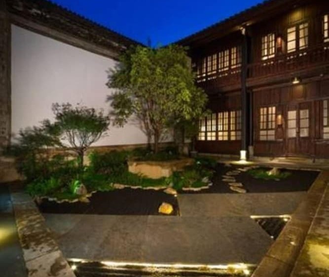 בית מלון כפרי Silver Chest Boutique