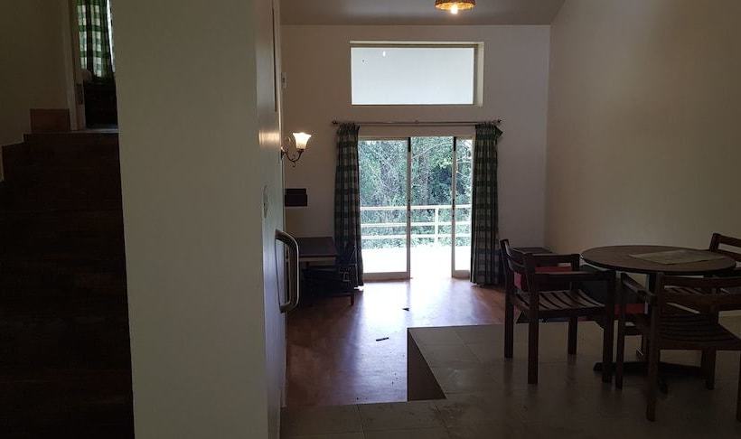 ホテル Ulo Woodys