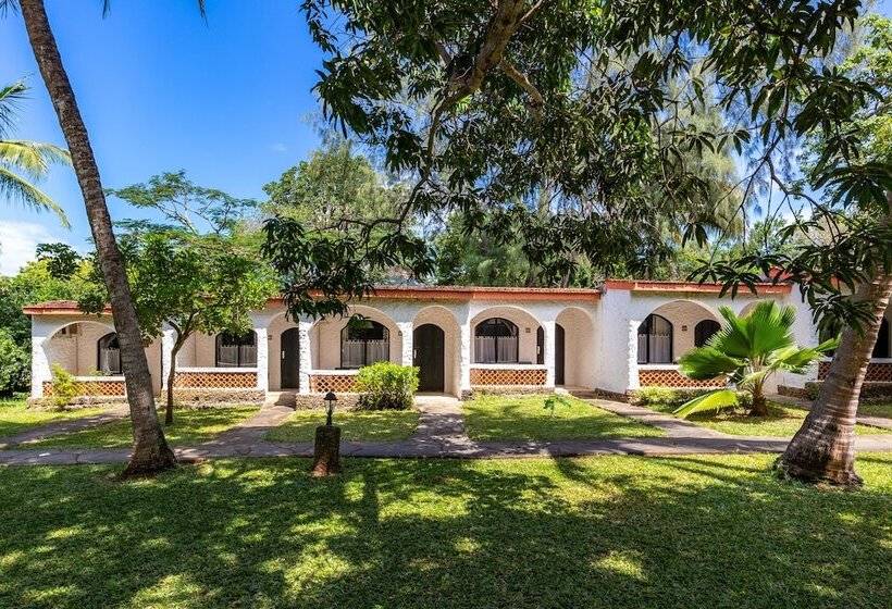 استراحتگاه Diani Sea Lodge All Inclusive