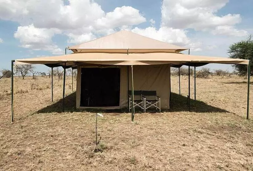 استراحتگاه Serengeti Wild Camps