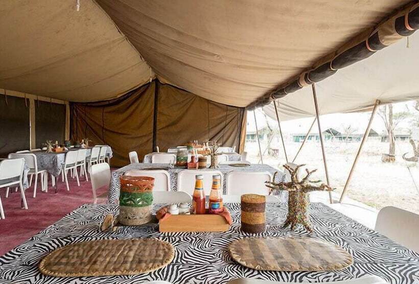 Resort Serengeti Wild Camps