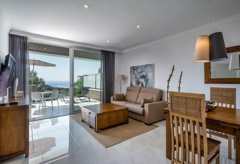 Apartamentos Marivent By Brava Hoteles