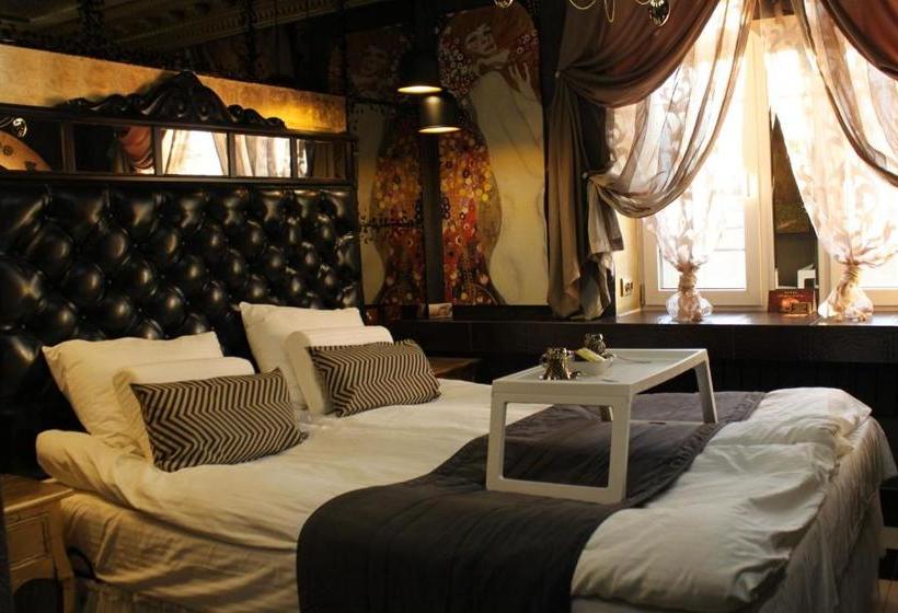 Disayn Hotel Shampan