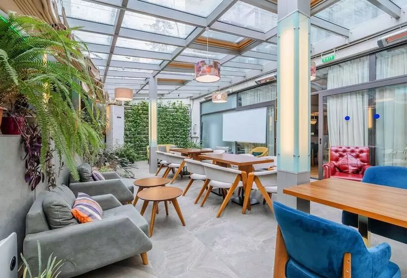 هتل Best Western Tbilisi City Center