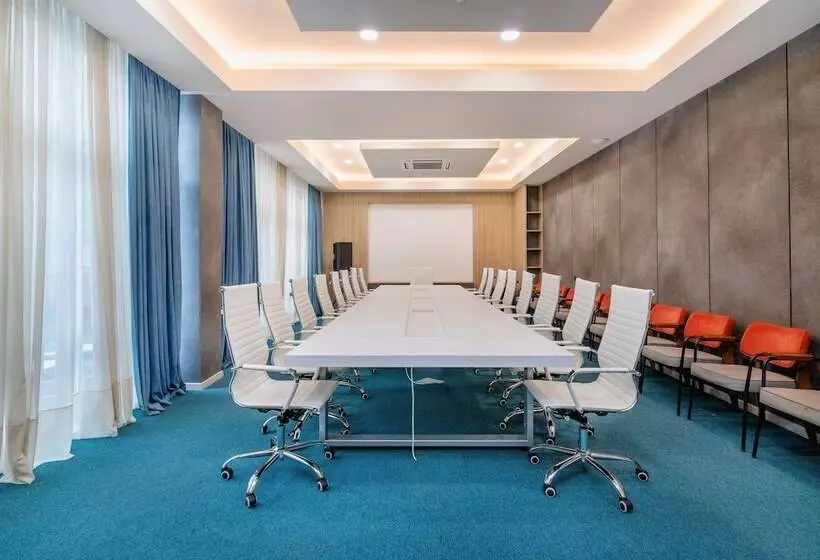 هتل Best Western Tbilisi City Center