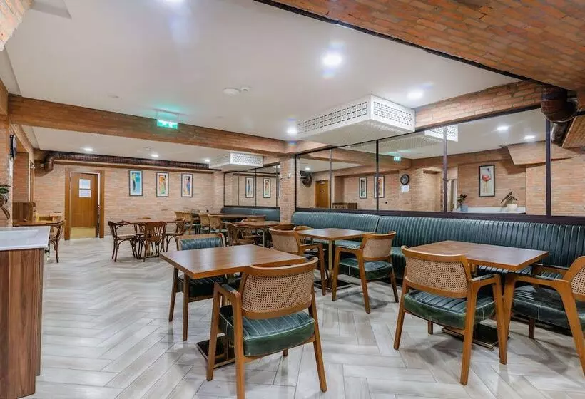 هتل Best Western Tbilisi City Center