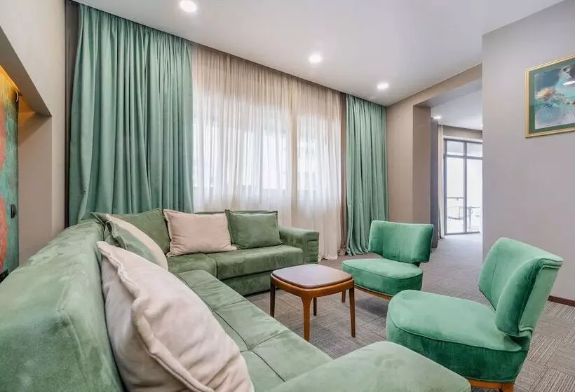 هتل Best Western Tbilisi City Center