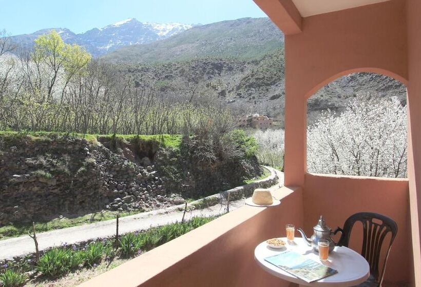 בית מלון כפרי Dar Adouss