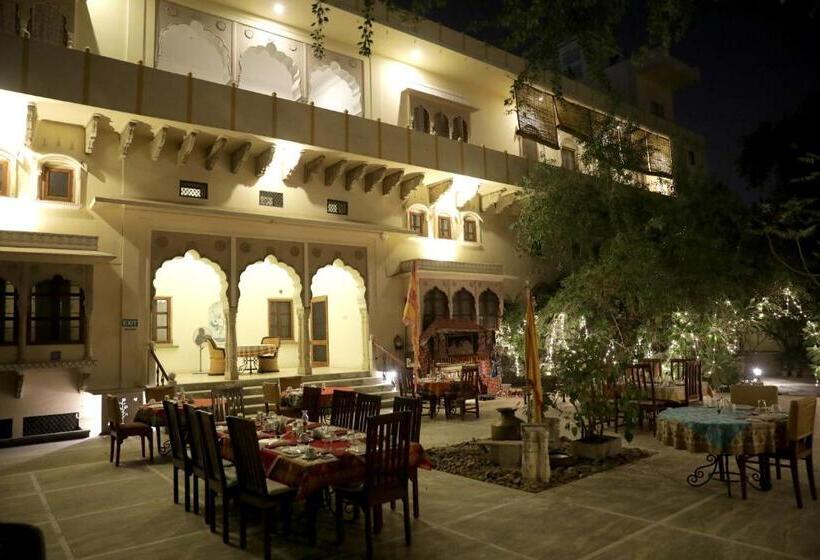 Hotel Dera Mandawa