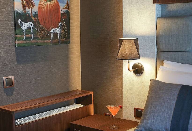 Отель Mavi Marin Boutique