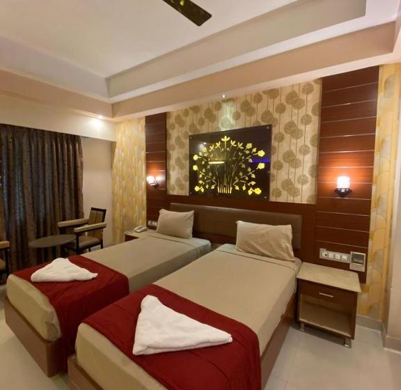 Hotell Maya Residency