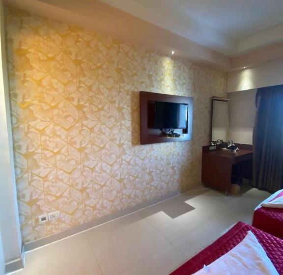 Hotell Maya Residency