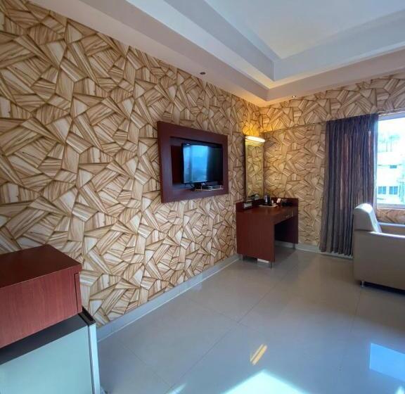 Hotell Maya Residency