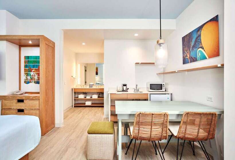 هتل Universal’s Endless Summer Resort – Dockside Inn And Suites