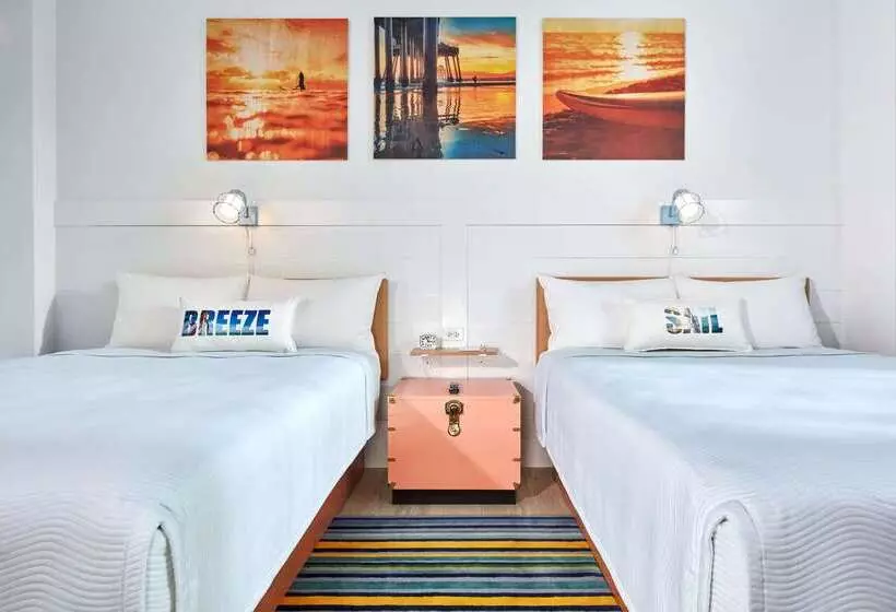 Hotelli Universal Endless Summer Resort – Dockside Inn And Suites